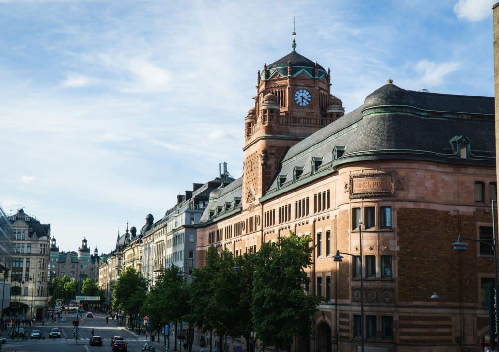 patrik-carlberg-4bhTMoC_55Y-unsplash-scaled-e1745928737246