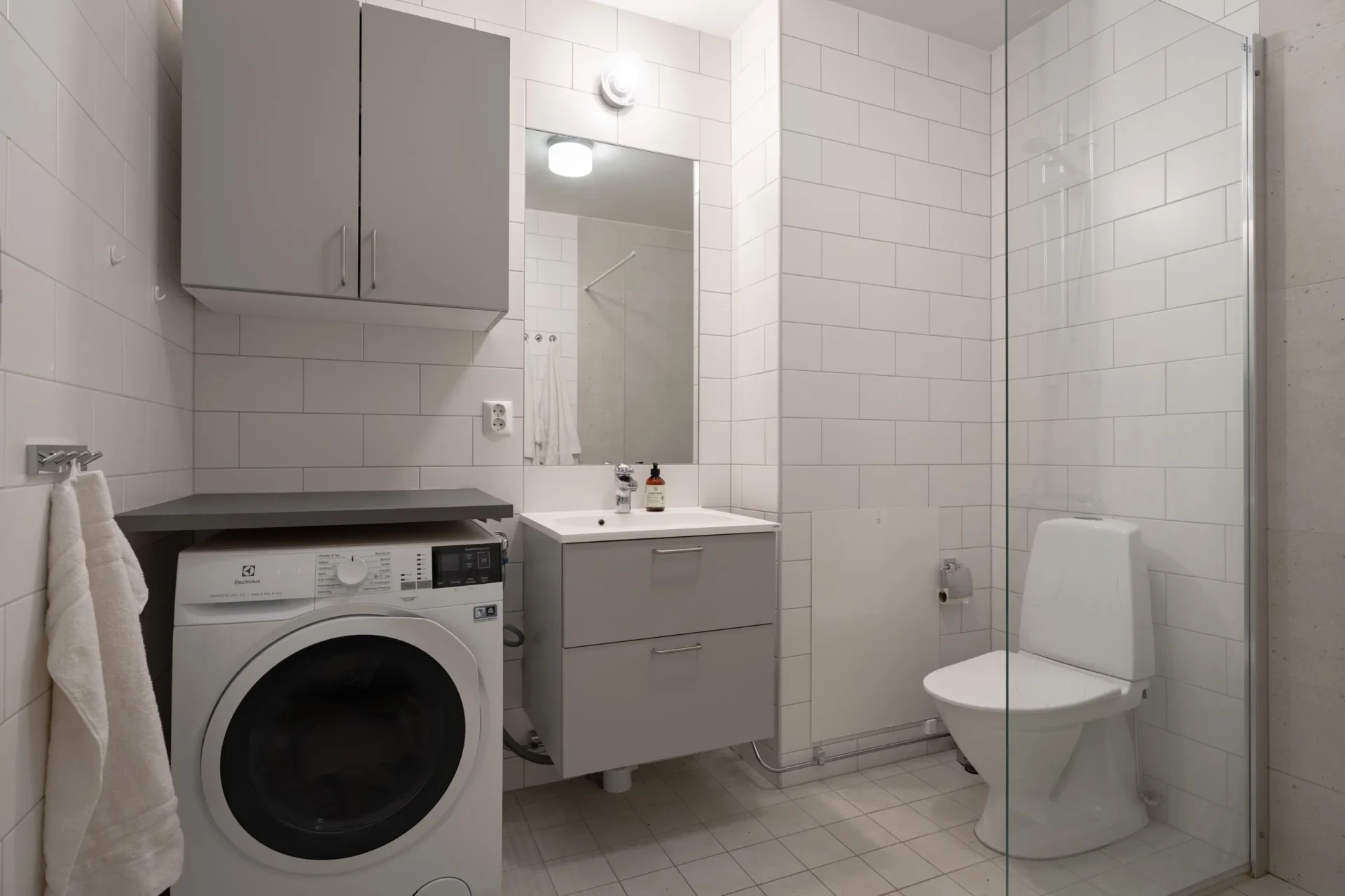 Modern tvåa med optimal planlösning och balkong med utsikt!