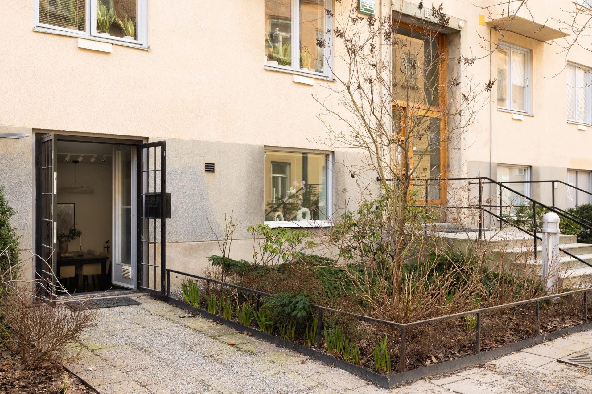 UNIK HYRESLOKAL MED KARAKTÄR – KOCKSGATAN 38, SÖDERMALM
