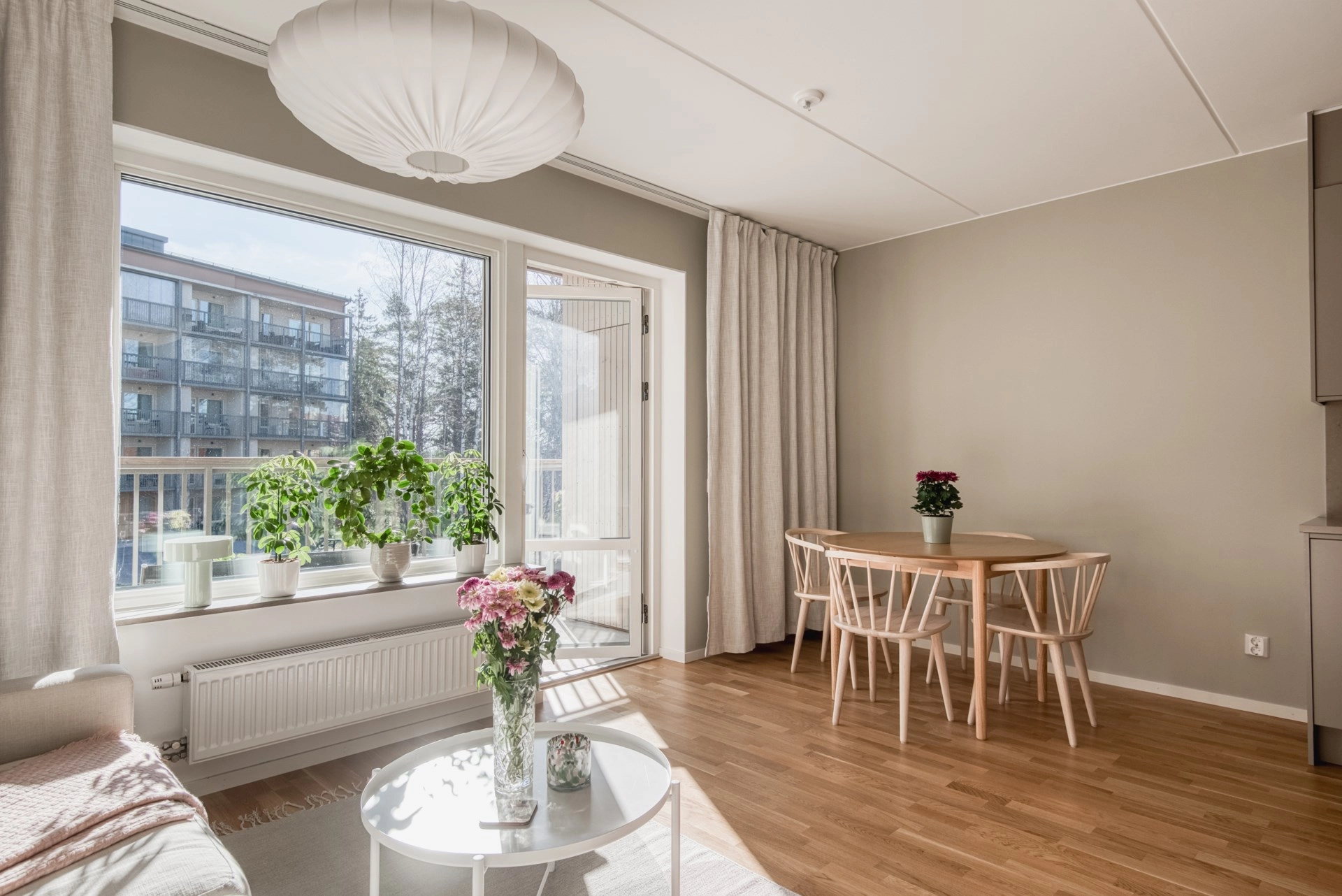 Här får du ett hem som på bästa sätt representerar modernt compact living!