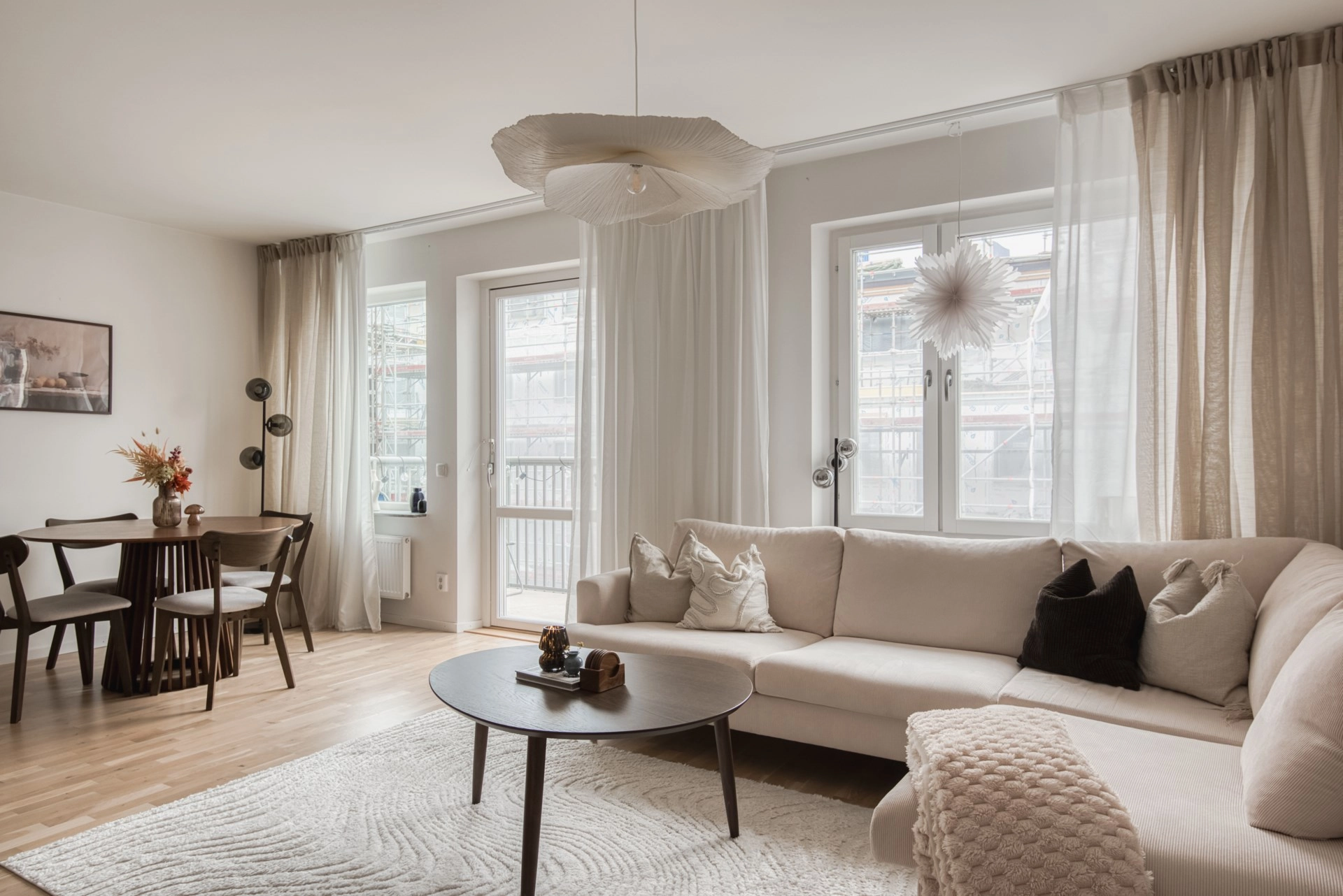 Välplanerad 2 Rok högt upp i huset!