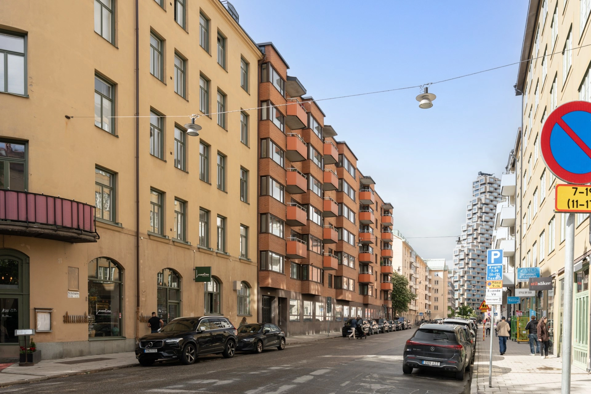 Drömboende i hjärtat av Birkastan – optimal trea med balkong i söderläge och garage!