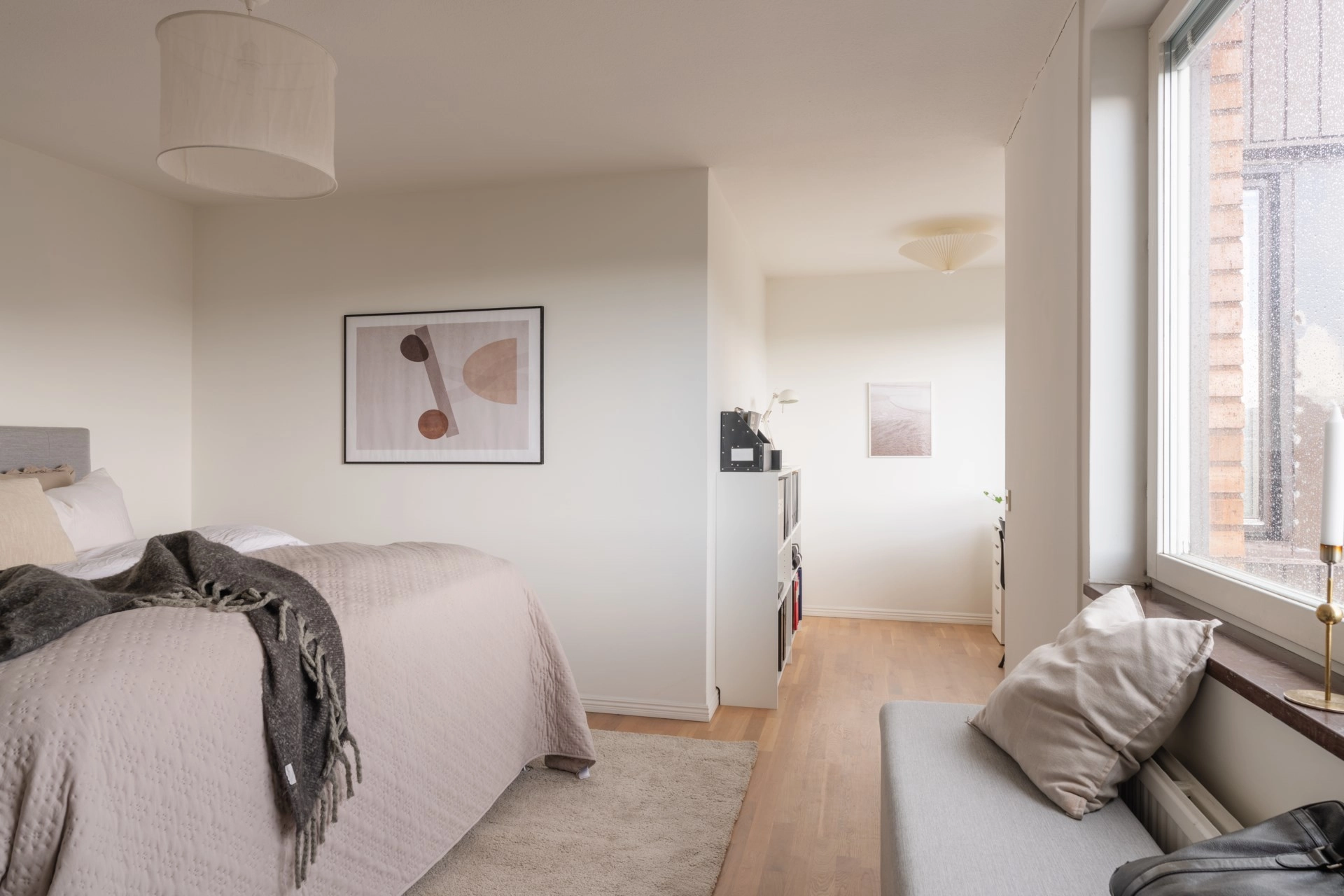 Drömboende i hjärtat av Birkastan – optimal trea med balkong i söderläge och garage!