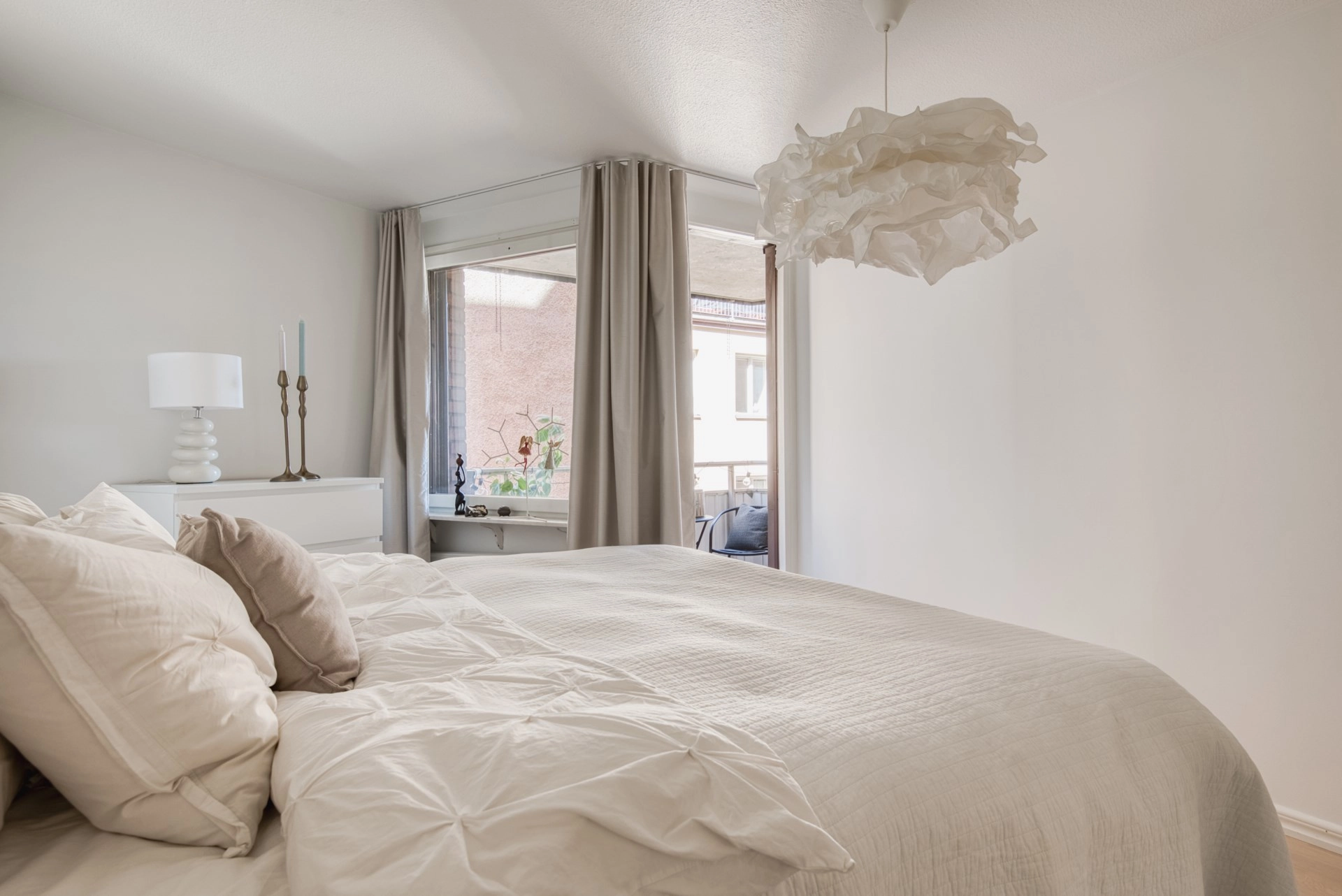 Optimal fyra med balkong och garage i stambytt föreningen!