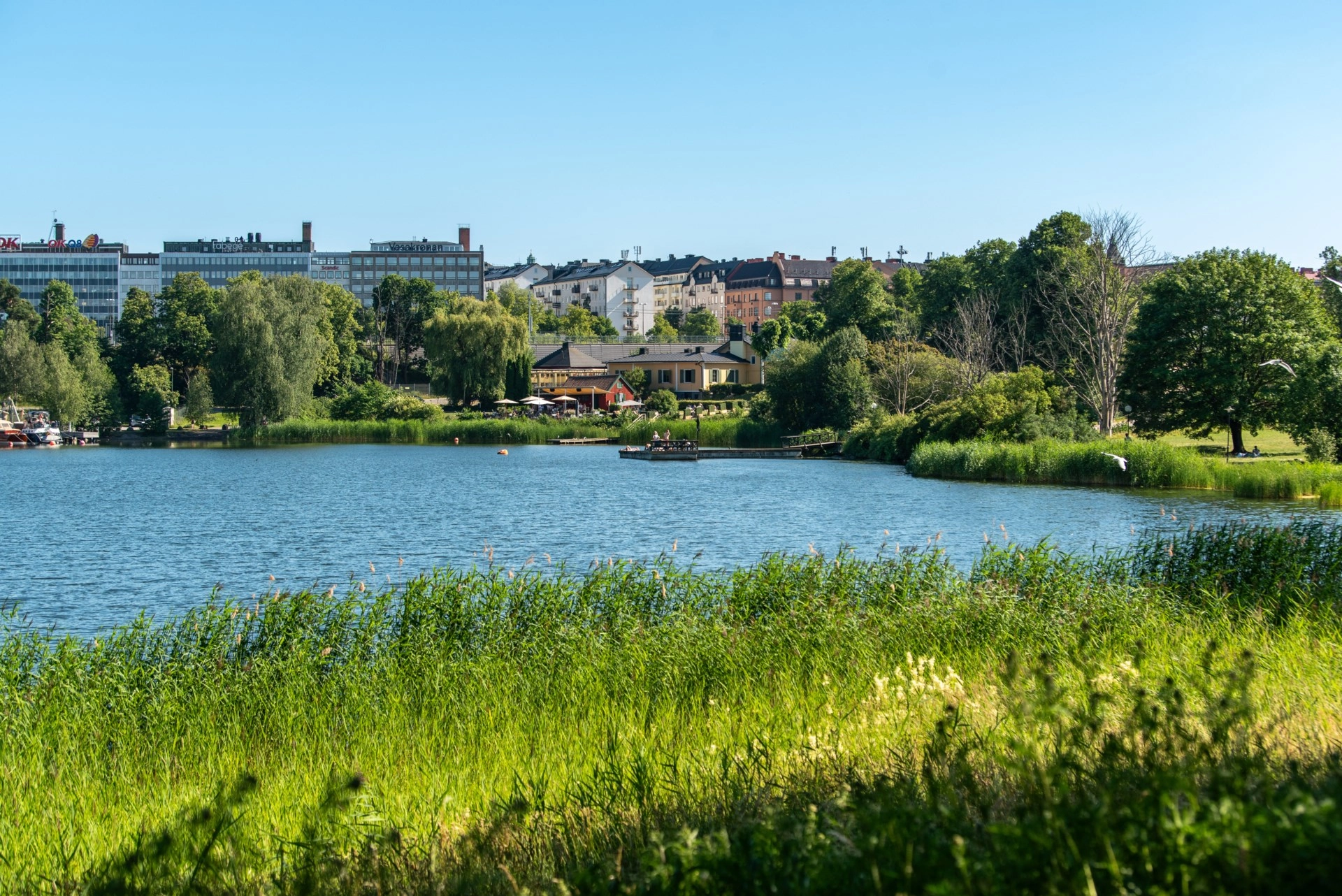 Välplanerad 4:a om 76 kvm med balkong i populära Lokstallarna!