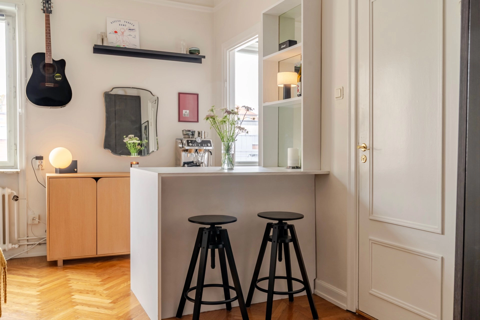 Valhallavägen 49 – 30-talspärla med tidlös elegans och själ