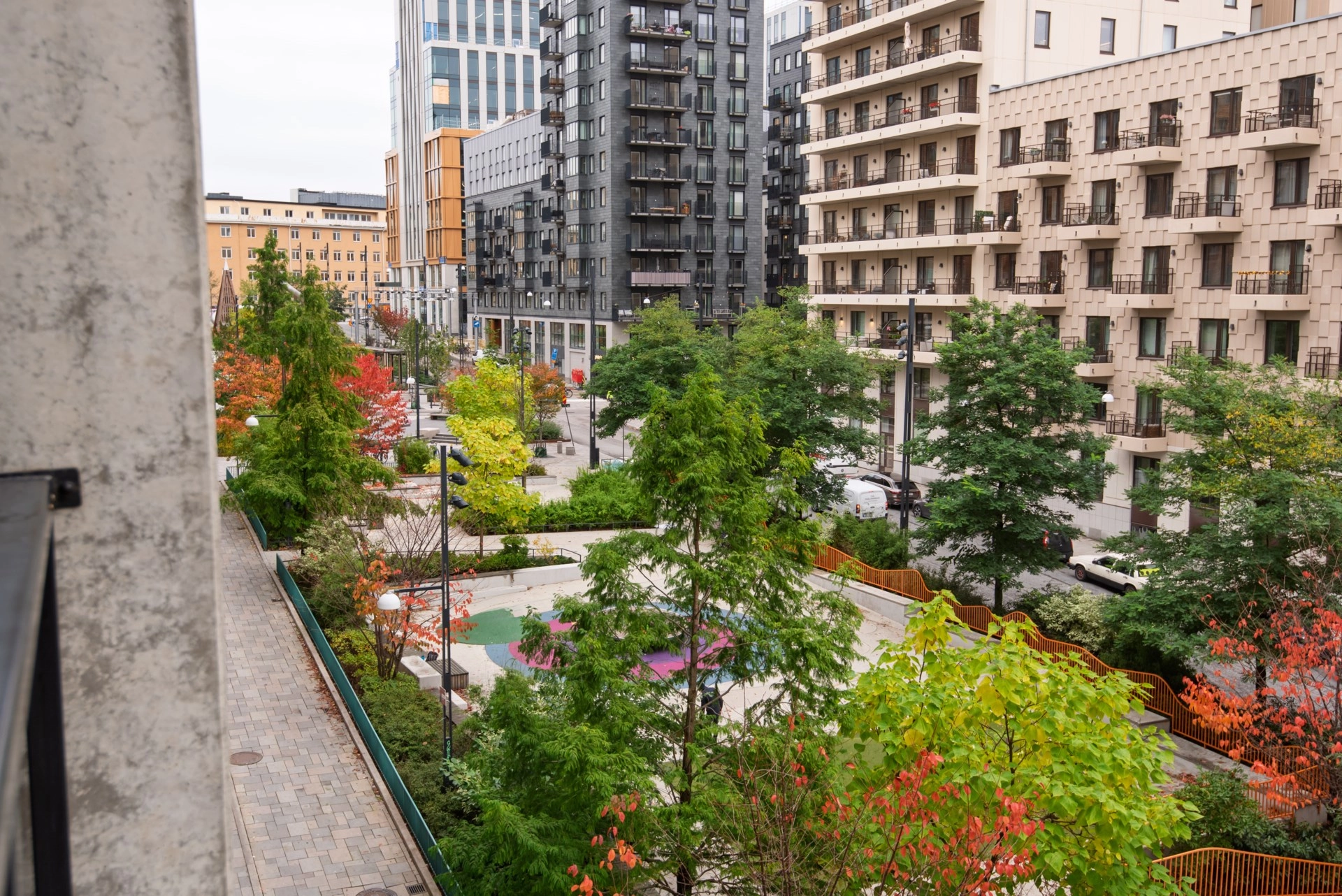 Exklusiv studiolägenhet med loft och terrass i expansiva Hagastaden